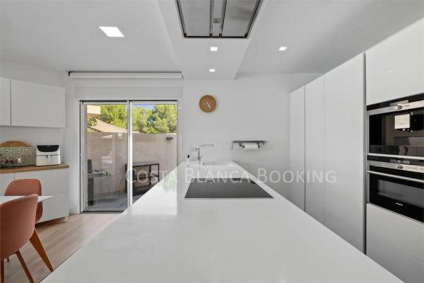 Chalet pareado en calle Turquesa