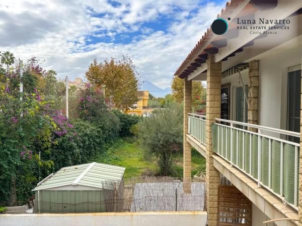 Casa independiente en calle Richard Wagner, 4