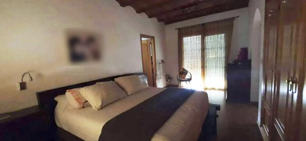 Casa independiente en calle Nespres