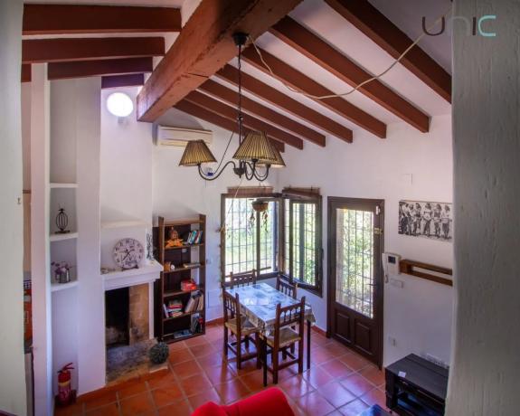 Finca rústica en calle la Ferreria