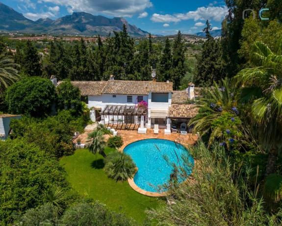 Finca rústica en calle la Ferreria