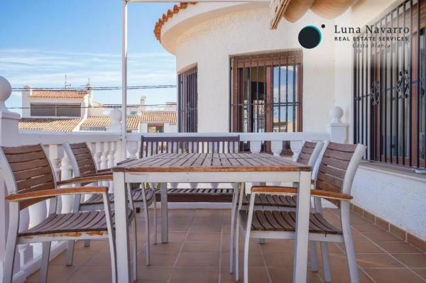 Casa independiente en calle Otari