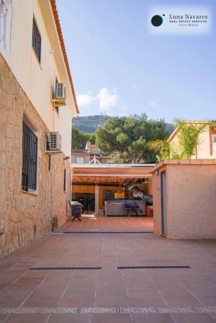 Casa independiente en calle Otari