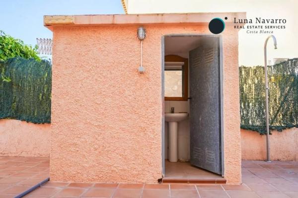 Casa independiente en calle Otari