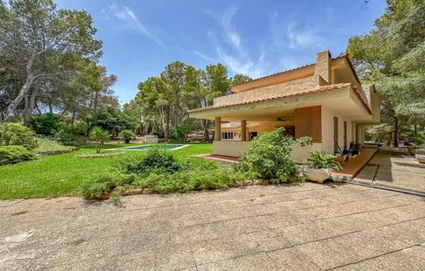 Chalet en calle Dulcinea