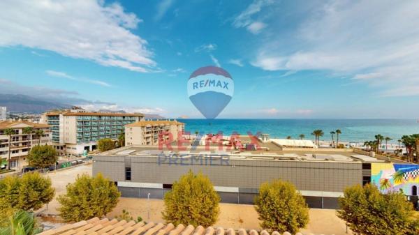 Ático en avenida de Oscar Esplà