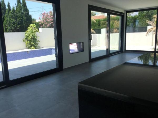 Chalet en Colonia Escandinavia-Cautivador