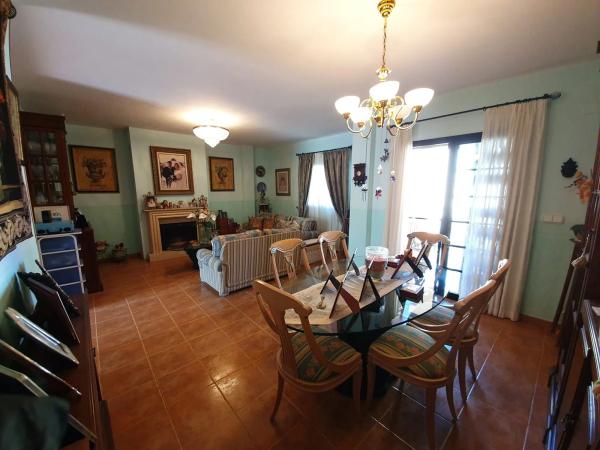 Chalet en Colonia Escandinavia-Cautivador