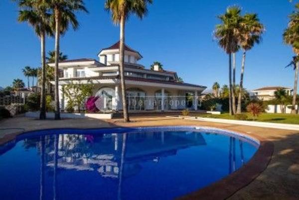 Casa independiente en calle Fuerteventura