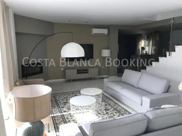 Chalet pareado en calle els Arcs