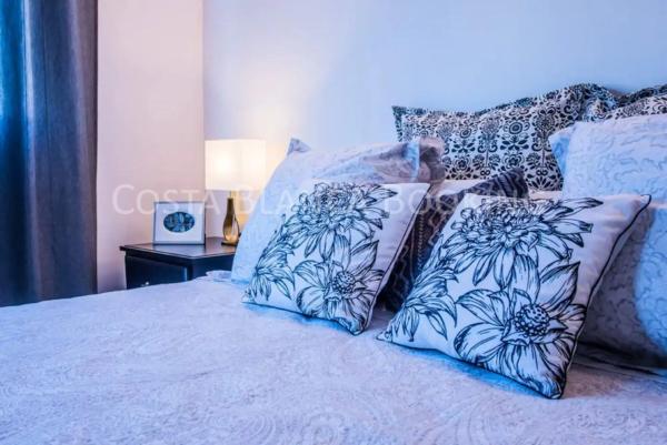 Chalet pareado en calle els Arcs