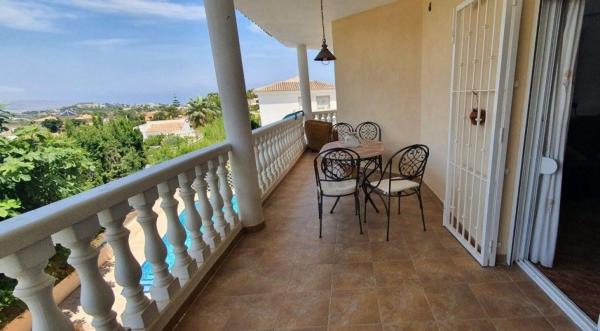 Chalet en calle Flores