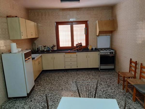 Casa independiente en calle Castelló, 16