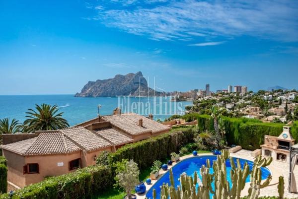 Casa independiente en calle la Prunera