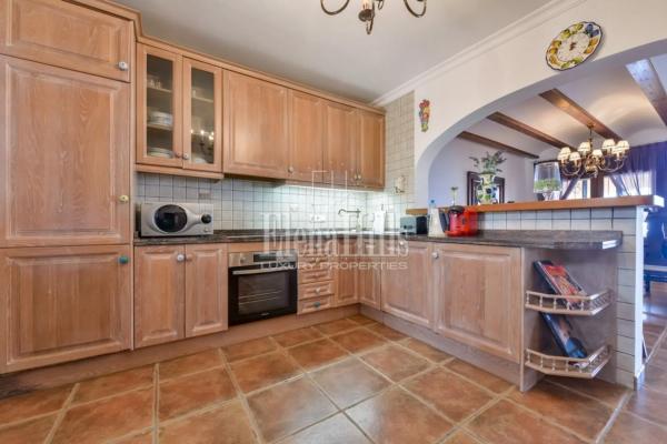 Casa independiente en calle la Prunera