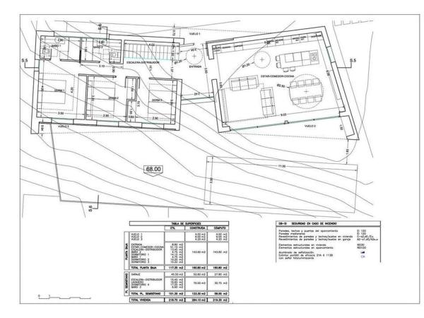 Casa independiente en calle Teulada