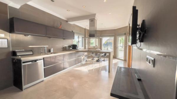 Casa independiente en calle del Nisprer, 20