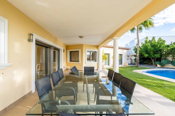 Casa independiente en avenida Mediterrani