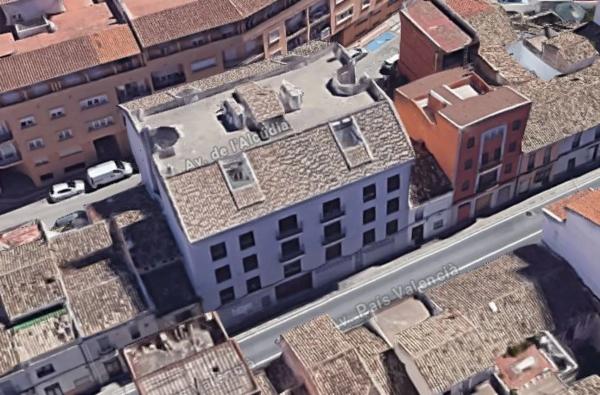 Piso en avenida de l'Alcúdia