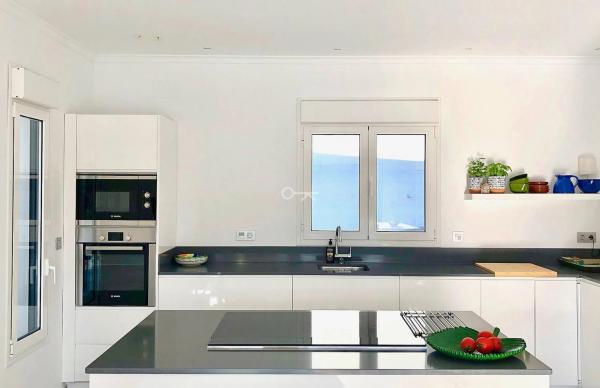 Chalet en Cala Advocat - Baladrar