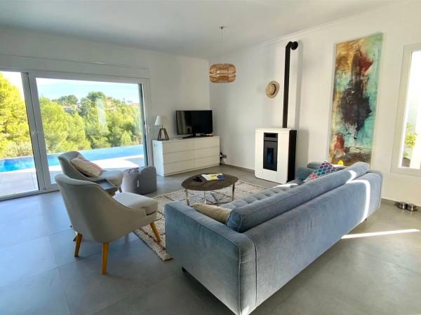 Chalet en Cala Advocat - Baladrar