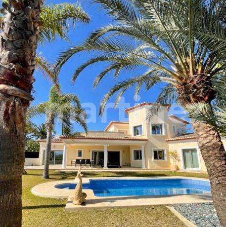 Casa independiente en avenida mediterrani