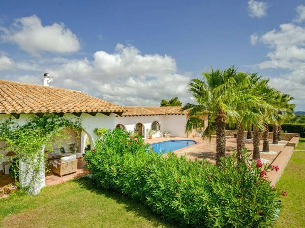 Finca rústica en avenida de la Fustera