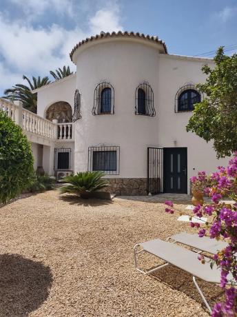 Casa independiente en calle la Tonyina, 8