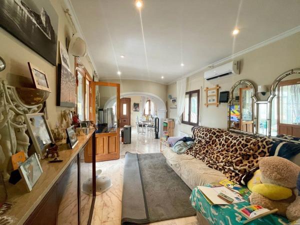 Casa independiente en calle la Truita