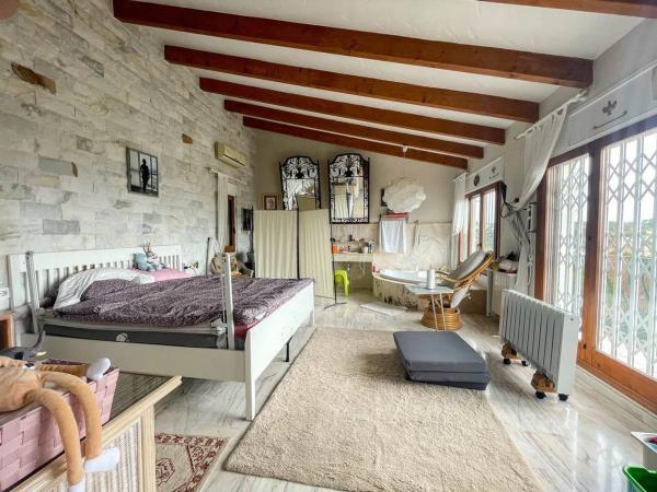 Casa independiente en calle la Truita