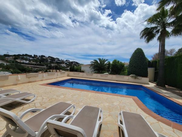 Chalet en Cala Advocat - Baladrar