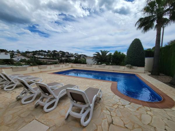 Chalet en Cala Advocat - Baladrar