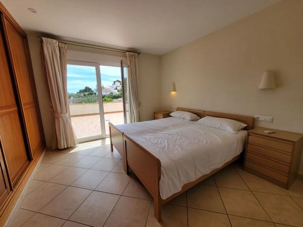 Chalet en Cala Advocat - Baladrar