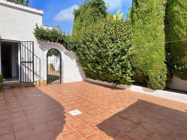 Chalet en Cala Advocat - Baladrar