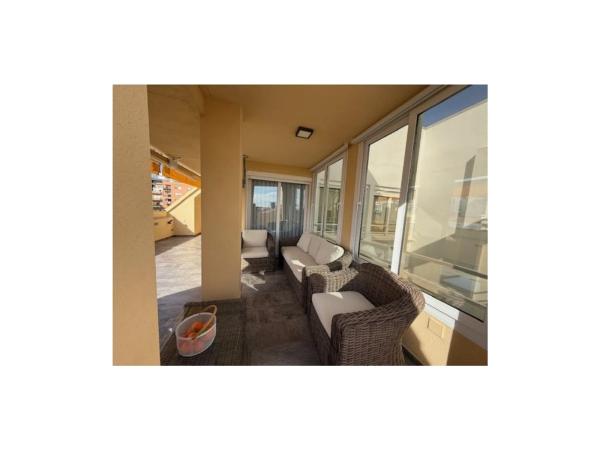 Ático en calle Benigembla