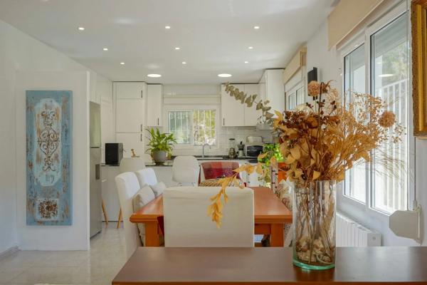 Chalet en Cala Advocat - Baladrar