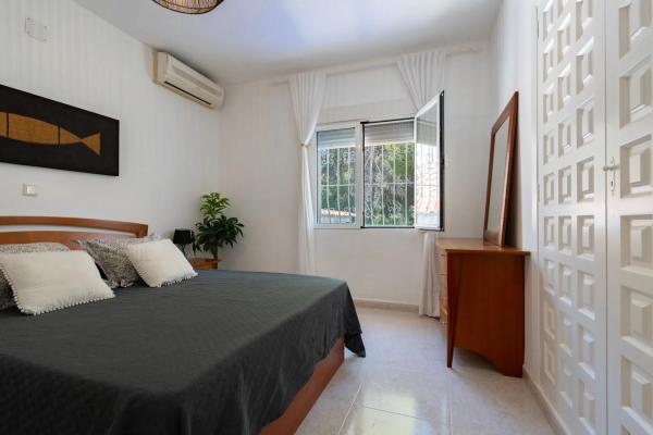 Chalet en Cala Advocat - Baladrar