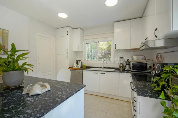 Chalet en Cala Advocat - Baladrar