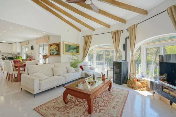 Chalet en Cala Advocat - Baladrar