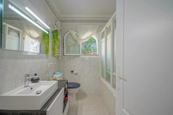 Chalet en Cala Advocat - Baladrar