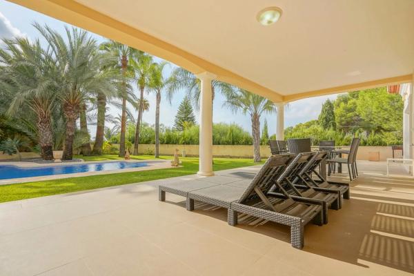 Chalet en Cala Advocat - Baladrar