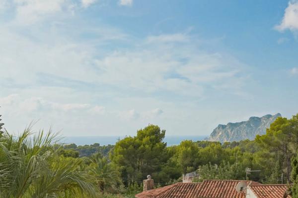 Chalet en Cala Advocat - Baladrar