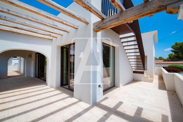 Chalet en Cala Advocat - Baladrar