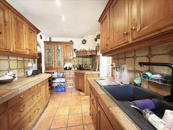 Casa independiente en avenida de la Fustera