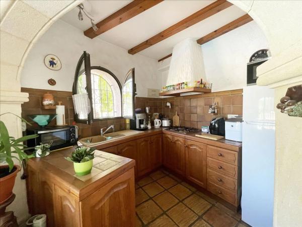 Casa independiente en avenida de la Fustera