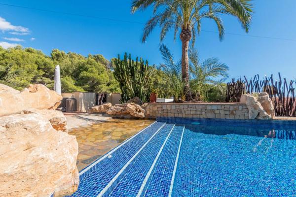 Chalet en Cala Advocat - Baladrar