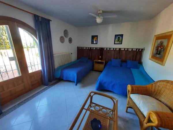 Casa independiente en avenida de la Fustera, 26