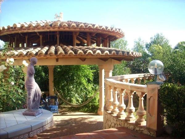 Casa independiente en avenida de la Fustera, 26