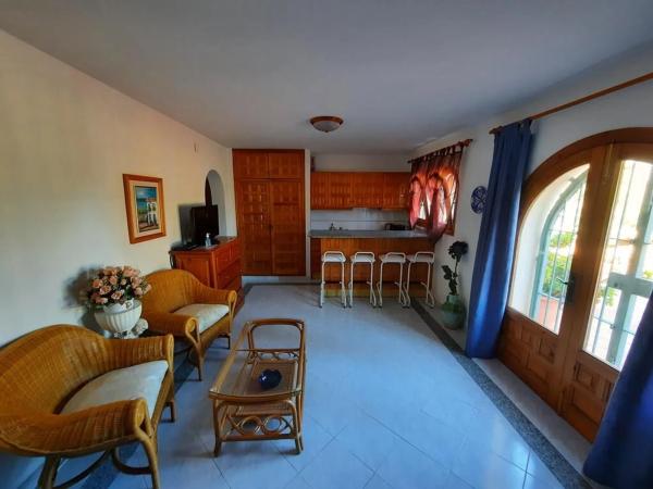 Casa independiente en avenida de la Fustera, 26