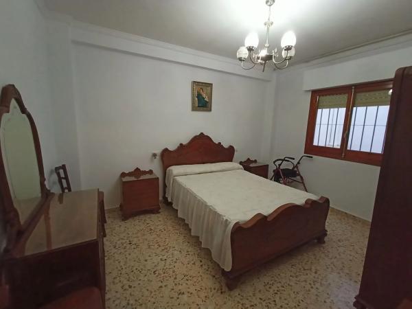 Piso en avenida País Valencià, 212